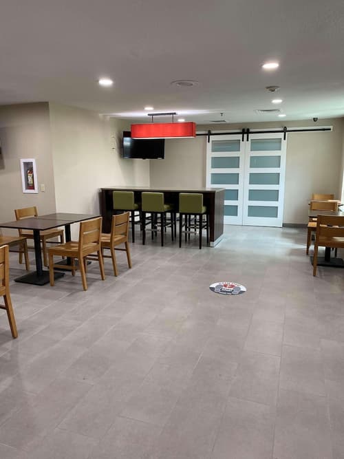 Country Inn & Suites by Radisson, Fort Worth, TX, Breakfast area