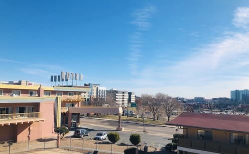 Inn at the Highland Denver Downtown