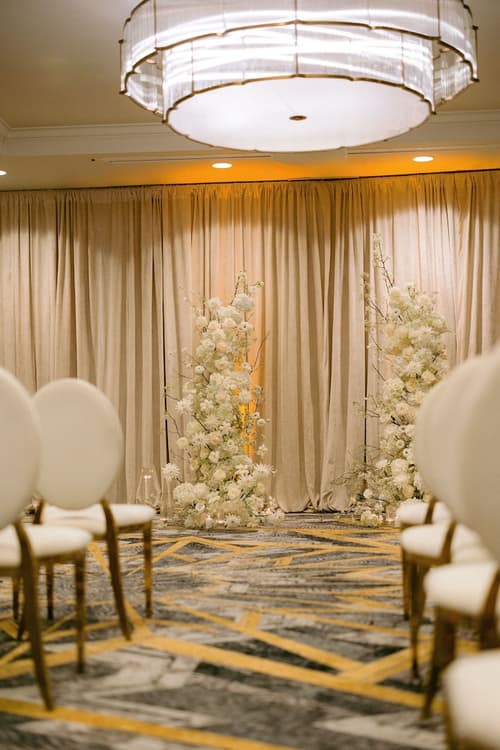 Martinique New York on Broadway, Curio Collection by Hilton, Reception