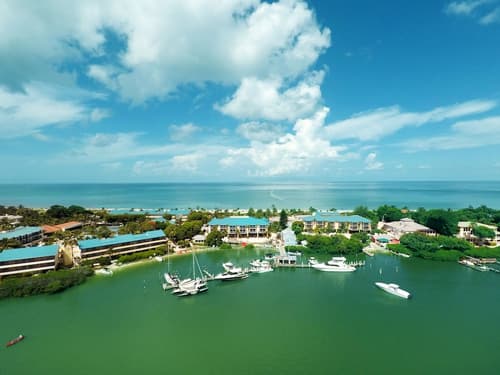 Tween Waters Island Resort & Spa, Primary image