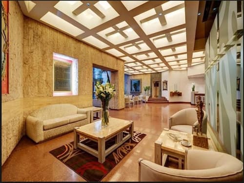 Hotel Royal Reforma, Interior entrance