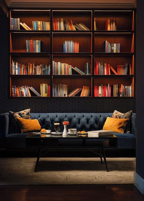 The Sandymount Hotel, Lobby sitting area