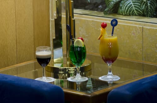VIP Inn Berna Hotel, Bar (on property)