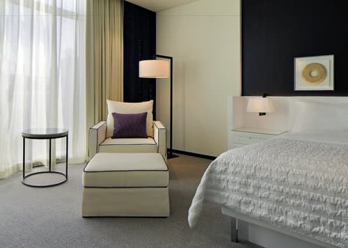 Le Meridien Dubai Hotel & Conference Centre, Room
