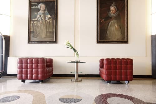 BYPILLOW Grand Central, Interior entrance