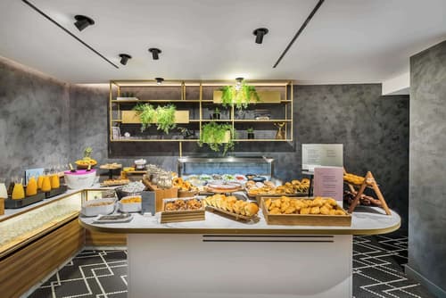 Occidental Alicante, Buffet