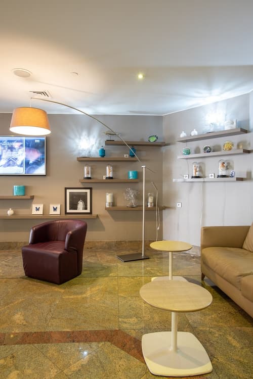 Mercure Marseille Centre Vieux Port, Lobby