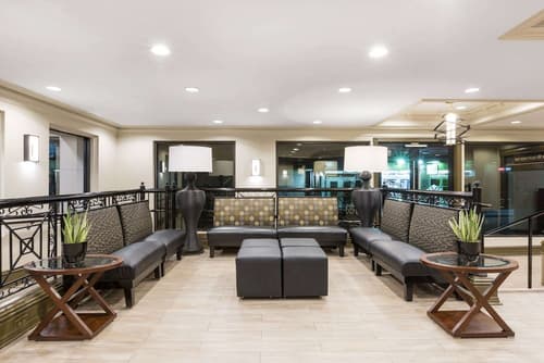 Wyndham New Orleans - French Quarter, Lobby