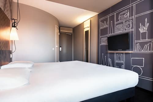 ibis Rouen Centre Champ de Mars