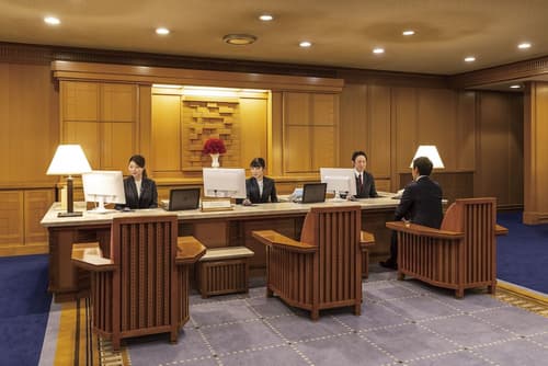 Imperial Hotel, Tokyo, Concierge desk