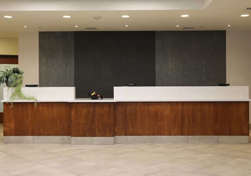 DoubleTree by Hilton Omaha Southwest, Reception