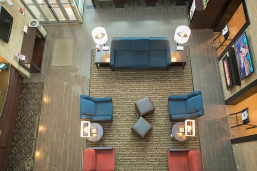 Comfort Suites Oakbrook Terrace near Oakbrook Center, Lobby sitting area