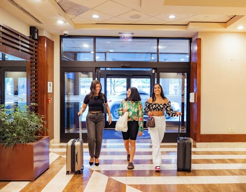 Sheraton Lincoln Harbor Hotel