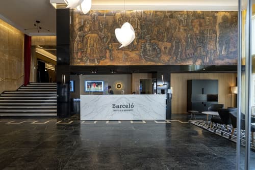 Barceló León Conde Luna, Reception