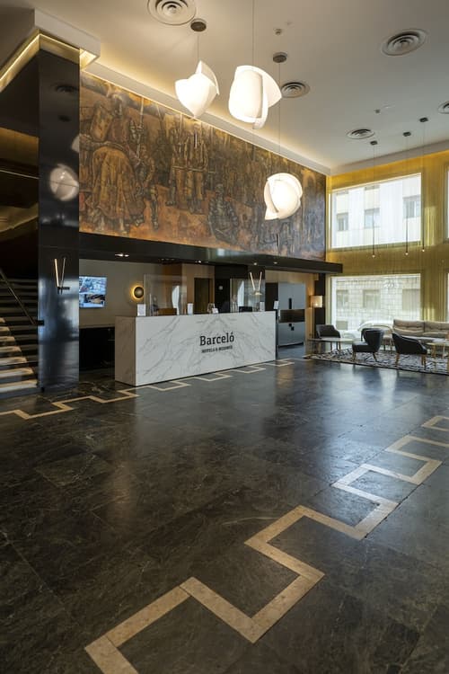 Barceló León Conde Luna, Reception