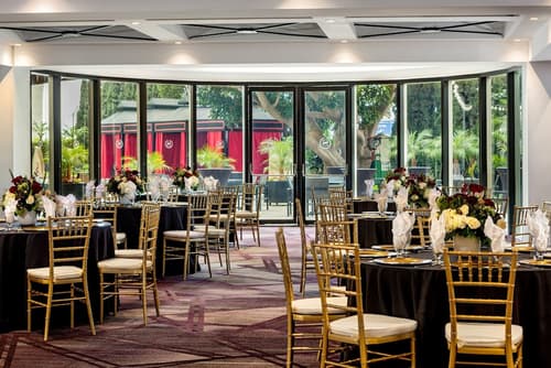 Sheraton Gateway Los Angeles Hotel, Reception