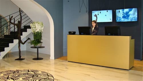 Hôtel l'Amirauté, Reception