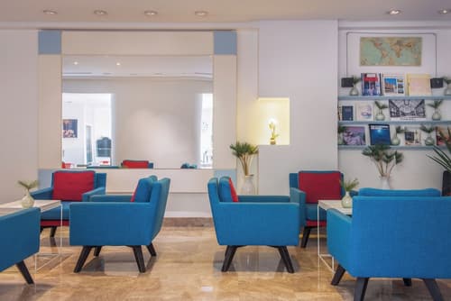 Hotel Astoria - Astotel, Lobby sitting area