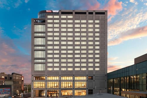 Hilton Garden Inn Toledo Downtown, Exterior