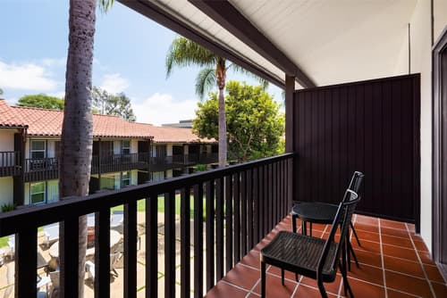 Best Western Plus Pepper Tree Inn, Room