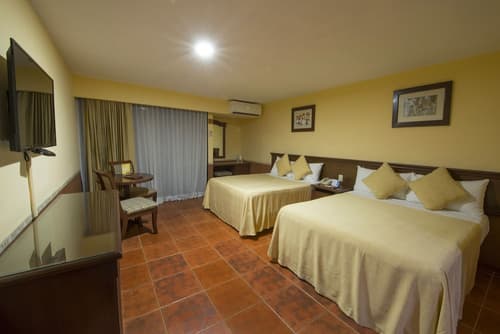 Hotel Del Gobernador, Room