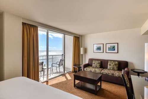 Park Shore Waikiki, Room
