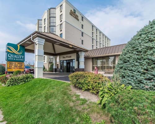 Quality Inn & Suites Bay Front, Primary image