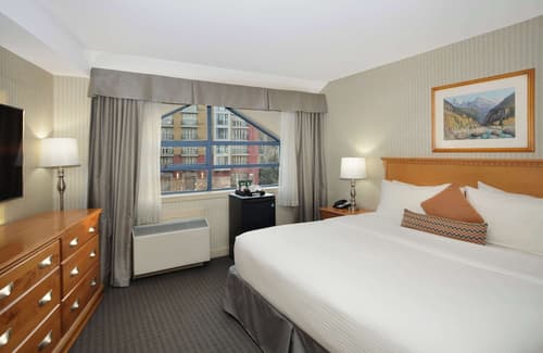 Listel Whistler, a Coast Hotel, Room