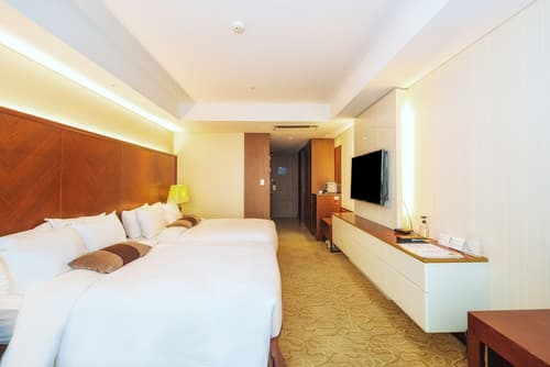 Koreana Hotel, Room