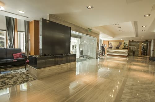 DoubleTree by Hilton London Kensington, Reception