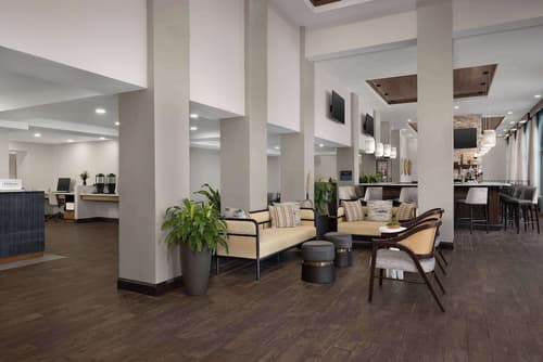 DoubleTree by Hilton St. Augustine Historic District, Lobby