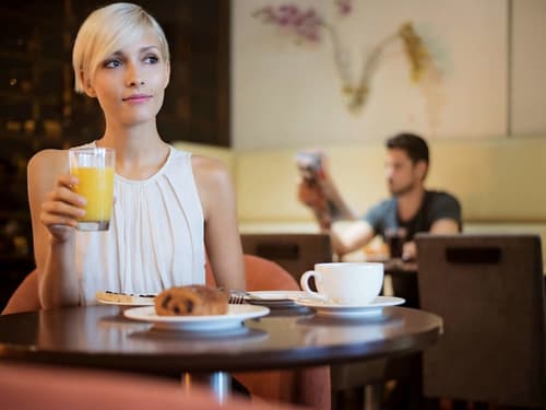 Novotel Montreal Centre, Restaurant