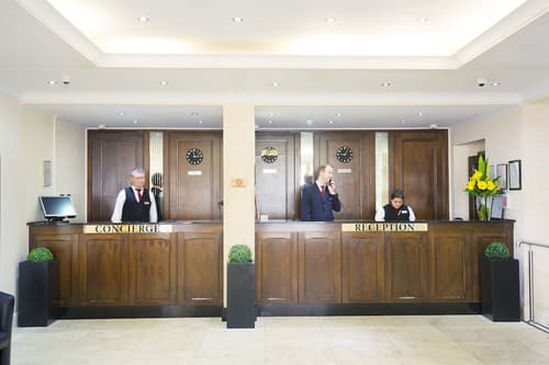 Queens Park Hotel, Reception