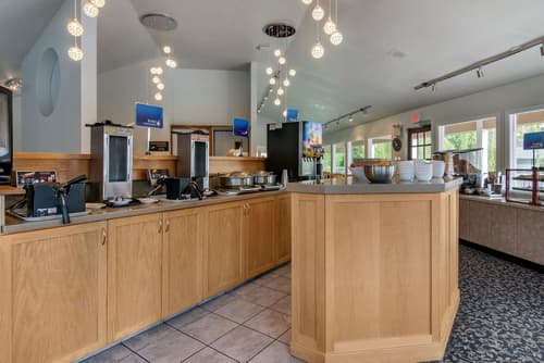 Best Western Inn At Penticton, Breakfast area