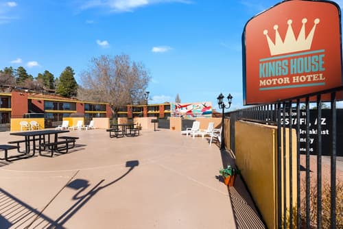 Kings House Motor Hotel, a Dazzler Select by Wyndham