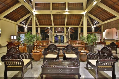 The Jayakarta Lombok Hotel & Spa, Interior entrance