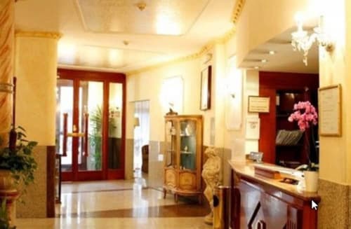 Hotel Genio, Lobby sitting area