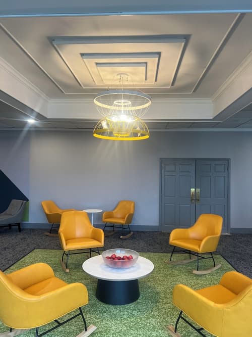 Spark by Hilton Lockport, Lobby