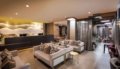 Avani Windhoek Hotel & Casino, Lobby