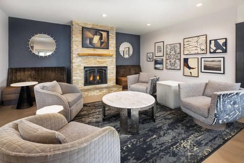 Country Inn & Suites by Radisson Asheville Downtown Tunnel Road, Lobby