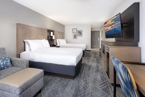 Country Inn & Suites by Radisson Asheville Downtown Tunnel Road, Room