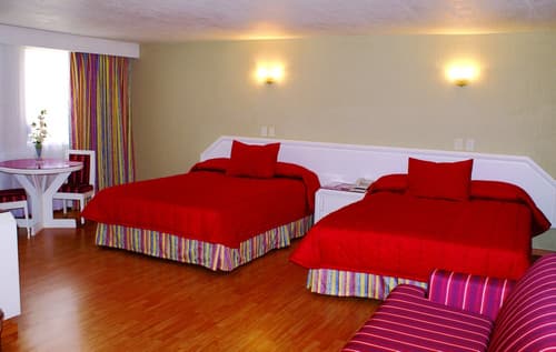 Regente Hotel, Room