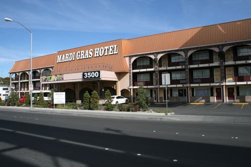 Mardi Gras Hotel & Casino, Front of property