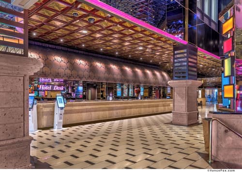 Atlantis Casino Resort Spa, Check-in/check-out kiosk