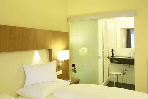 Hotel Weisses Kreuz, Room