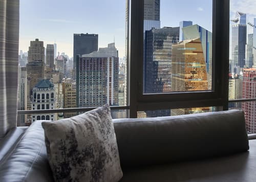 New York Marriott Marquis, Room