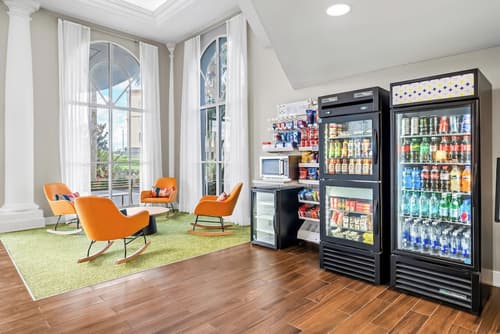 Spark by Hilton Orlando near Universal, Reception