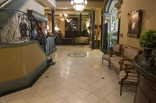 Hotel Majestic