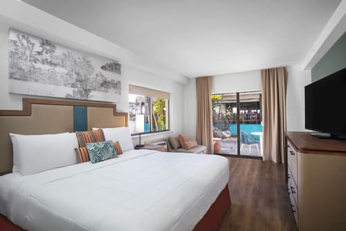 The Beachcomber, Room