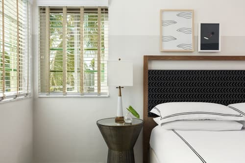 Kimpton Surfcomber Hotel by IHG, Room